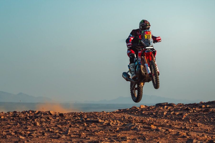 Ricky Brabec tijdens de dakar rally van 2024